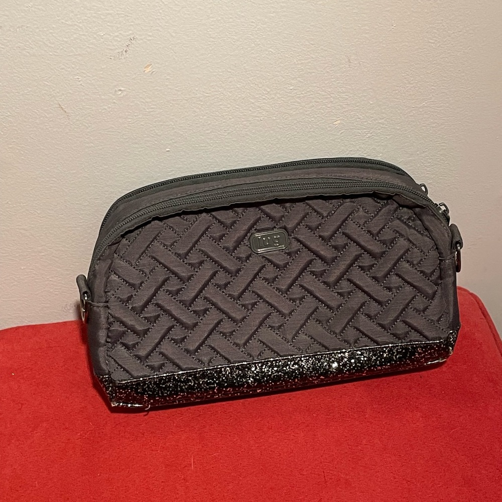 Lug Punter Crossbody